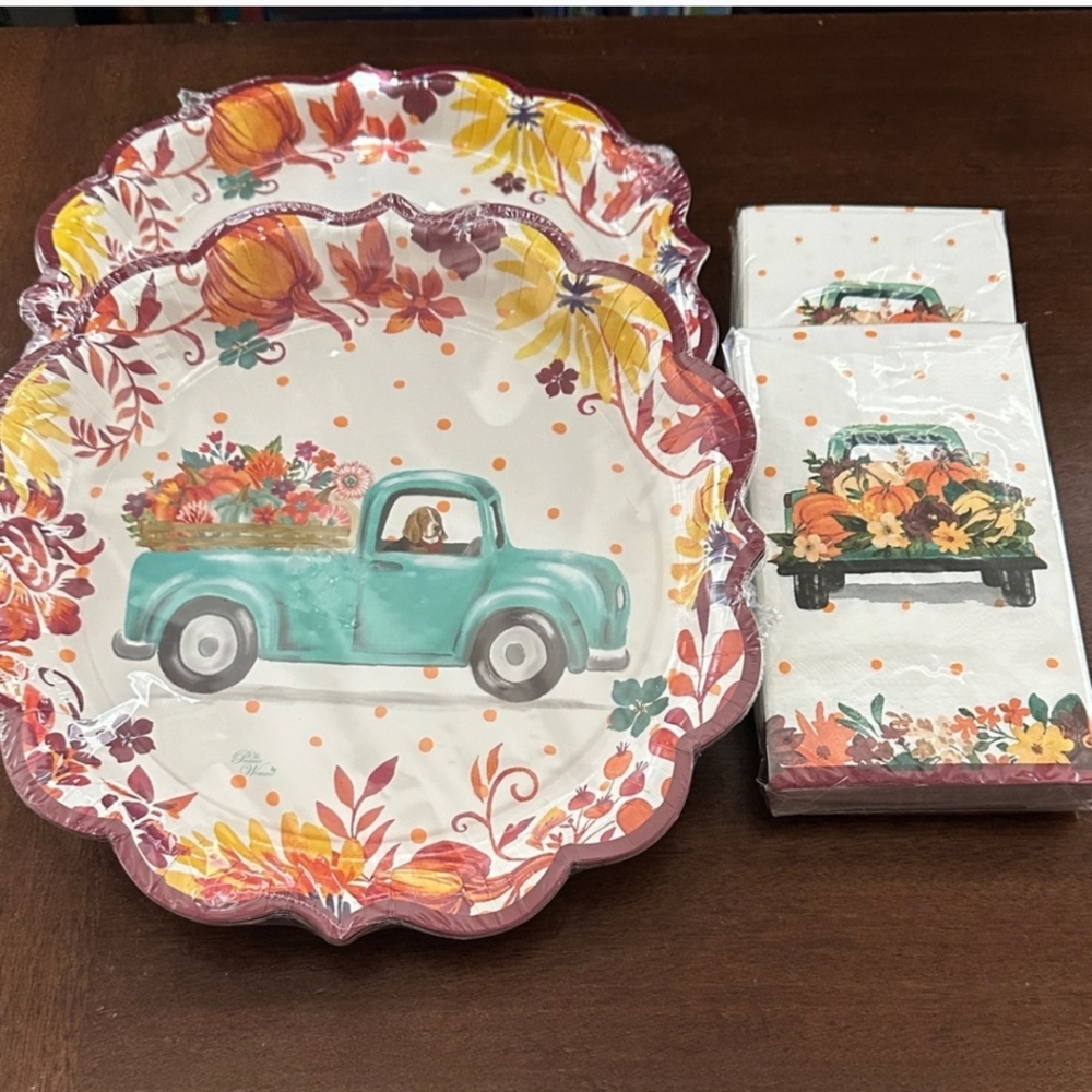 The Pioneer Woman Pumpkin Dot Truck Paper Plates 2 sets